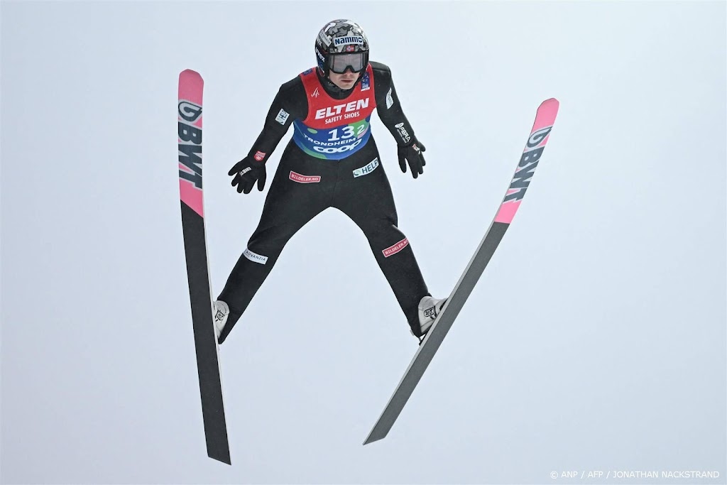 Mondiale skibond FIS schorst vijf Noren in springpakkenrel