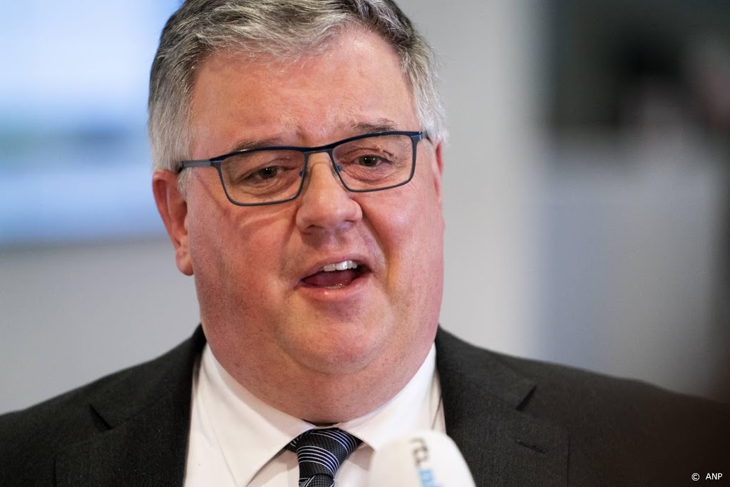 Burgemeesters bespreken heropeningsplan met ministers