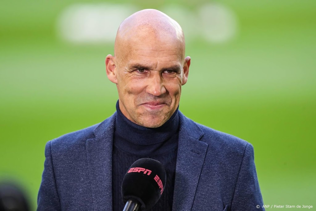 Vitesse gaat langer door met trainer Letsch