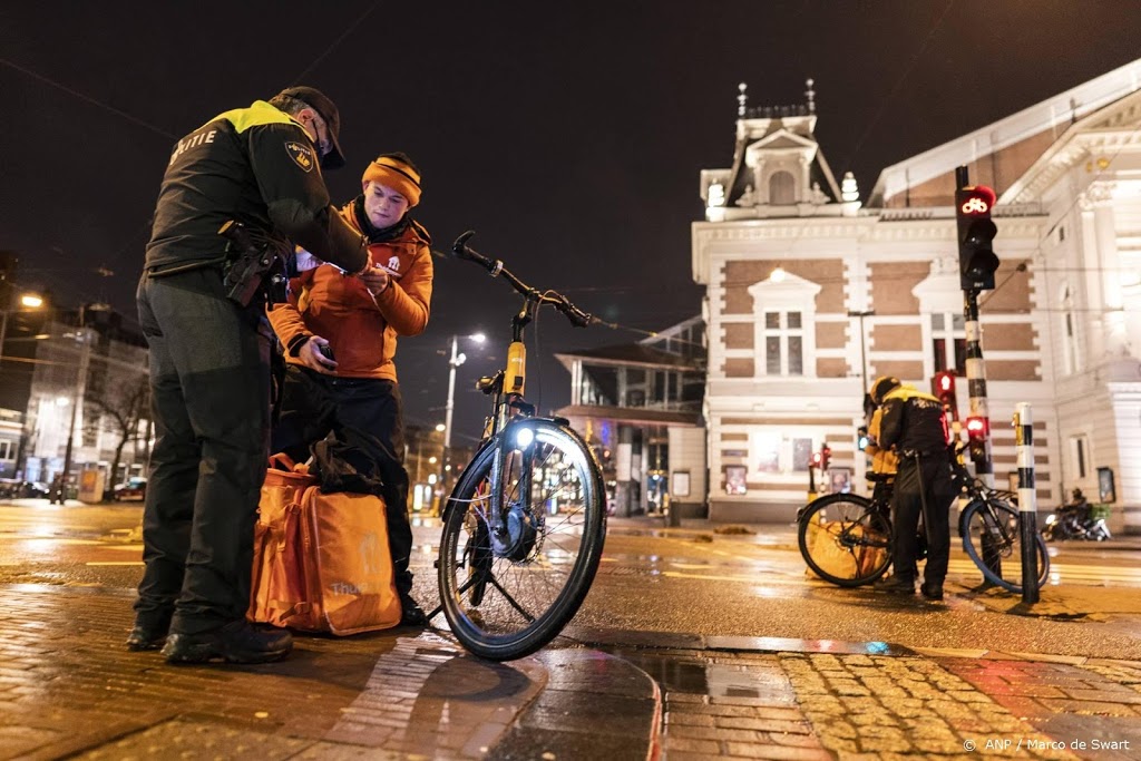 Afgelopen week 5554 avondklokboetes uitgeschreven