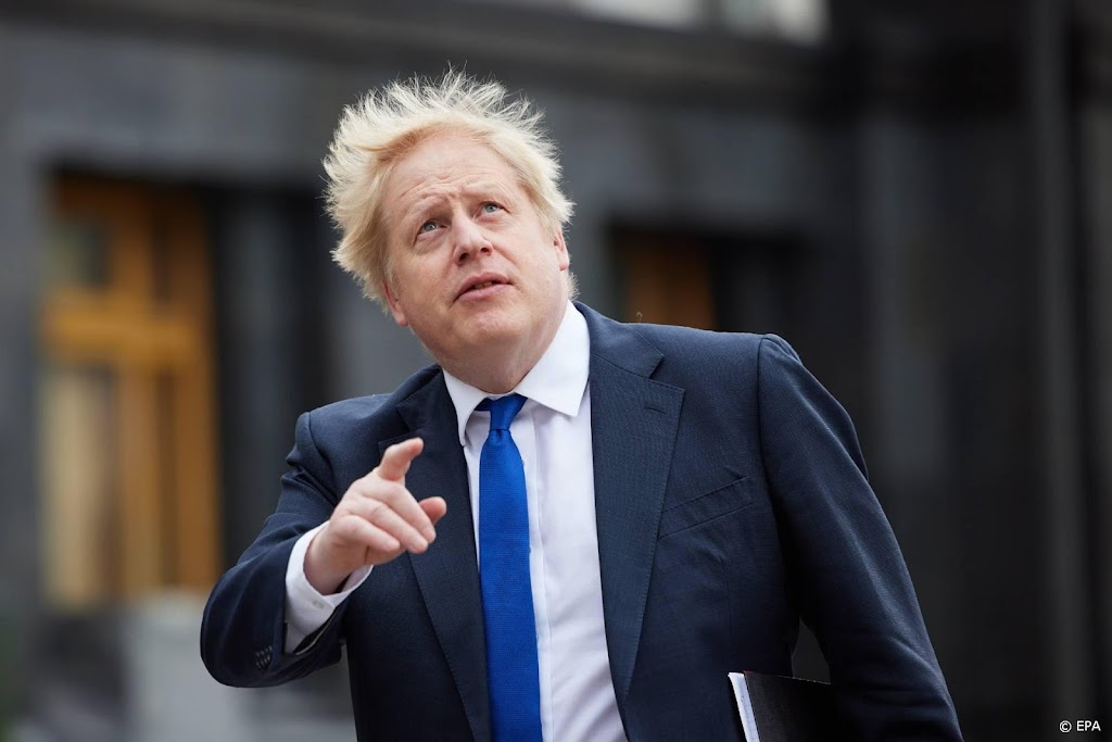 Britse premier Johnson krijgt boete voor overtreden coronaregels
