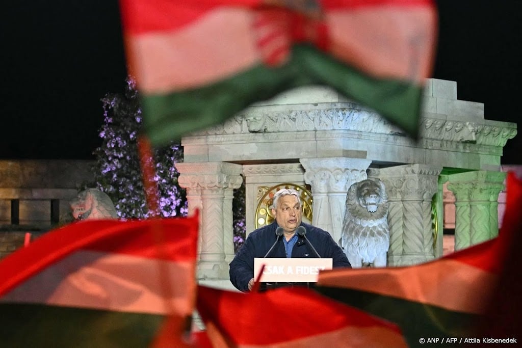 Stembussen geopend in Hongarije voor langverwachte verkiezingen