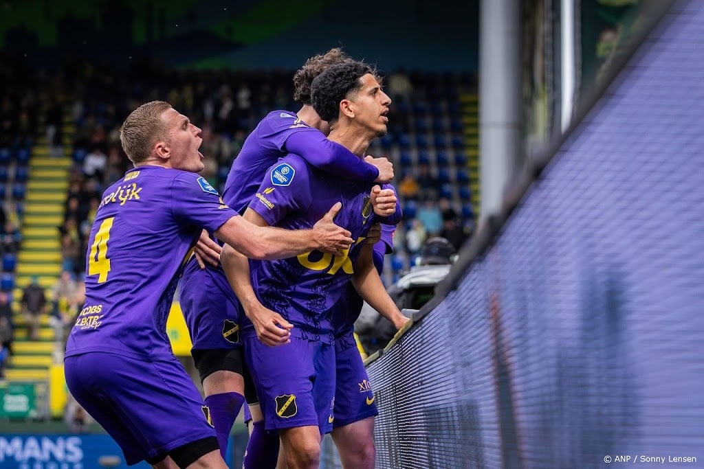 Nassoh redt in blessuretijd punt voor NAC bij Fortuna