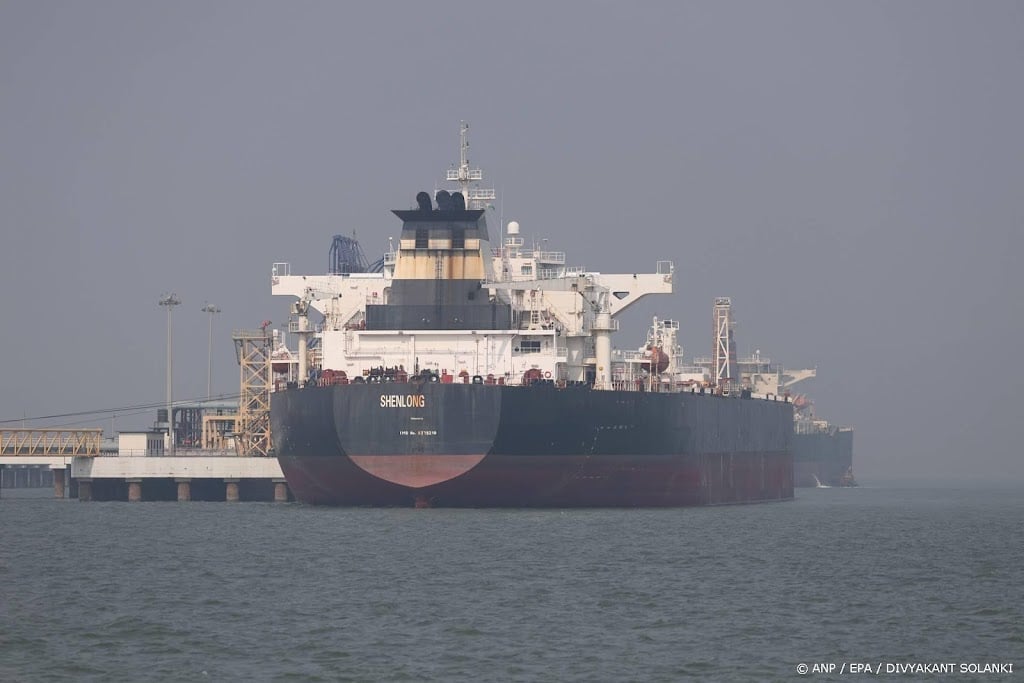 IRG: Iran heeft controle over scheepvaart Straat van Hormuz