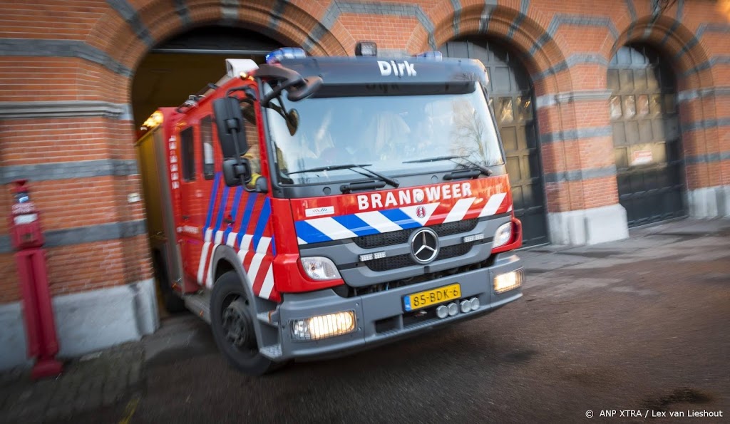 Brand in bedrijfspand in Haarlem 