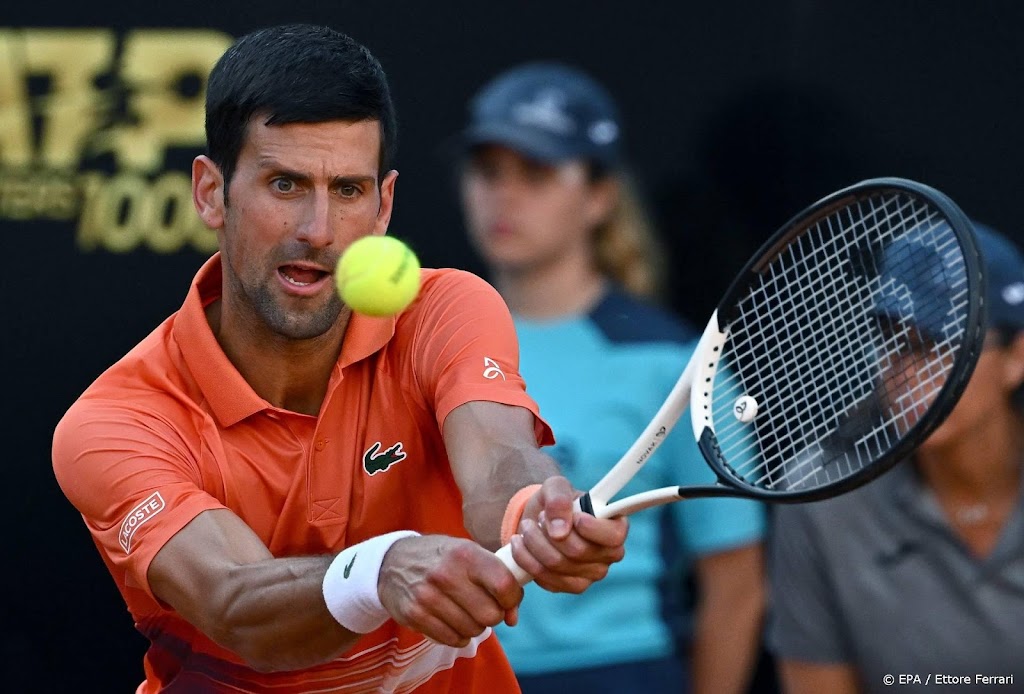 Djokovic veel te sterk voor oude rivaal Wawrinka op gravel Rome