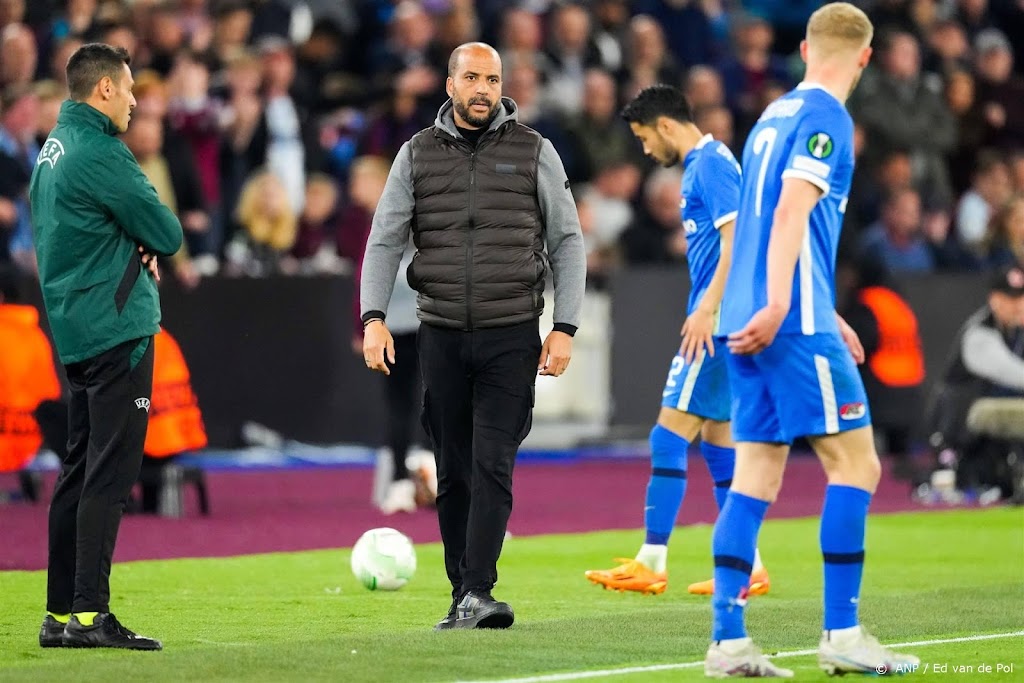 AZ-trainer Jansen: volgende week moeten we meer brengen