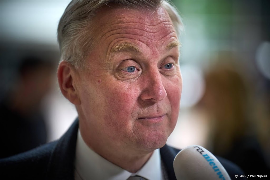 Van der Burg oneens met hoge VN-vluchtelingenchef over opvang