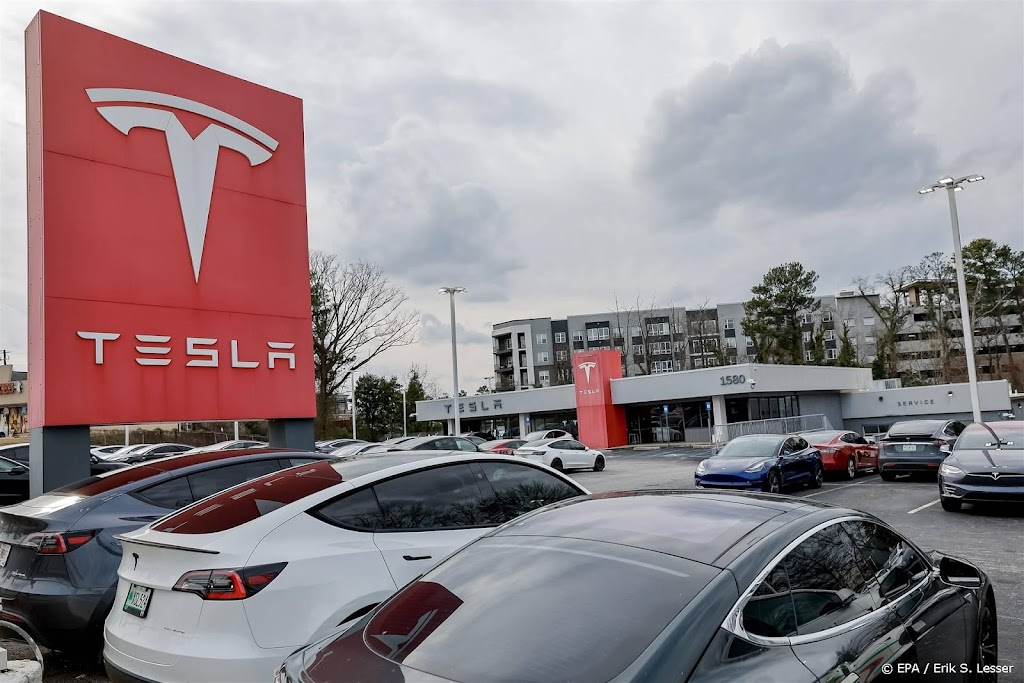 Tesla roept bijna alle in China verkochte auto's terug