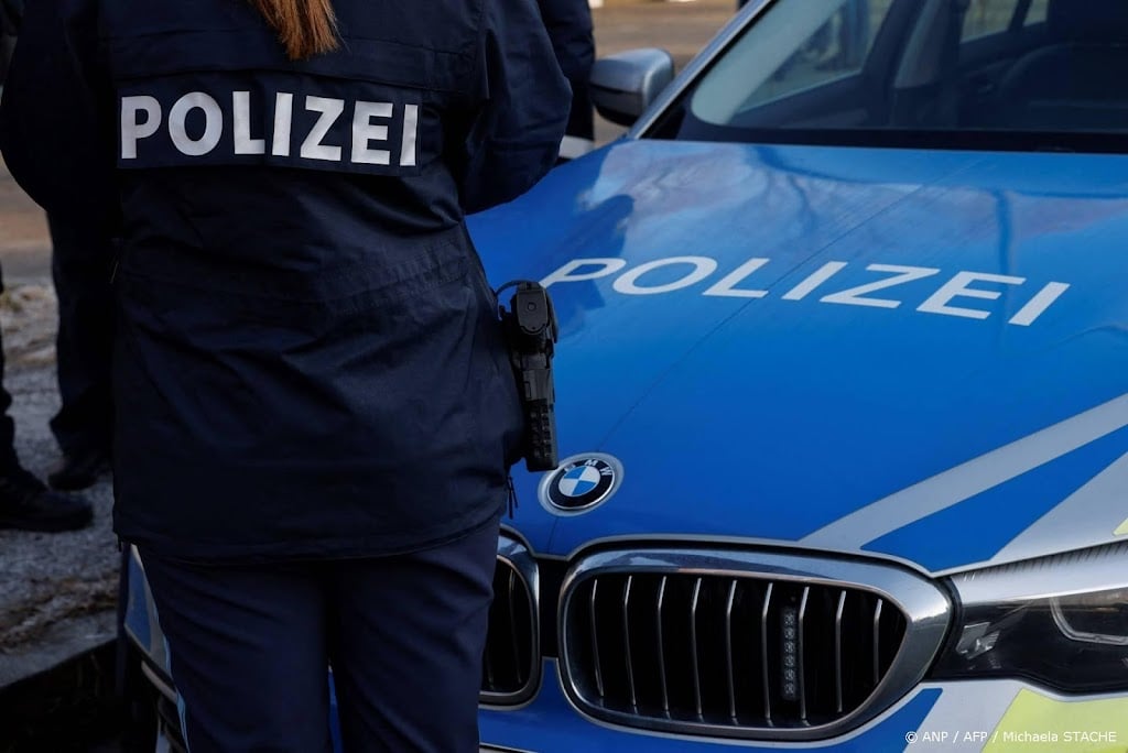 Klopjacht na schietpartij net over Nederlandse grens in Duitsland