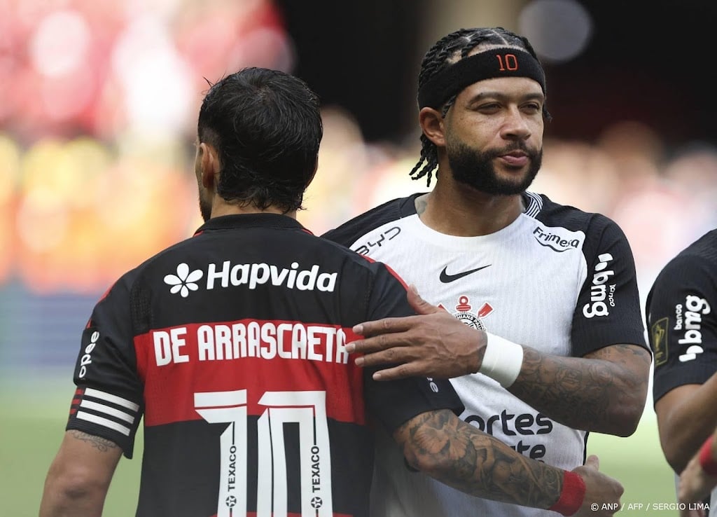 Depay staat voor rentree bij Corinthians 