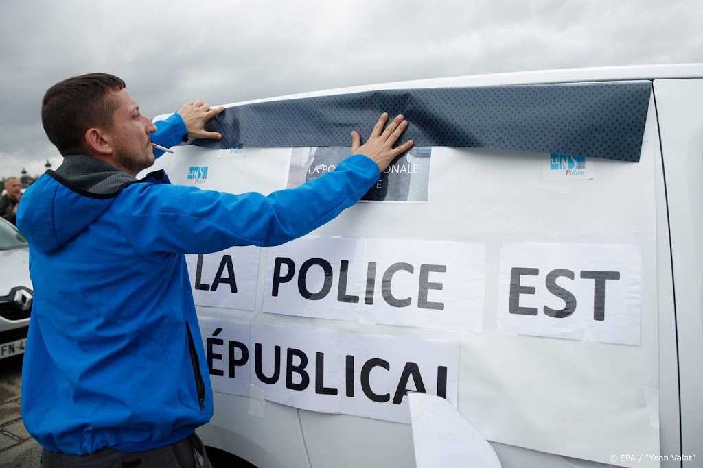 Franse agenten betogen tegen stigmatisering politie 