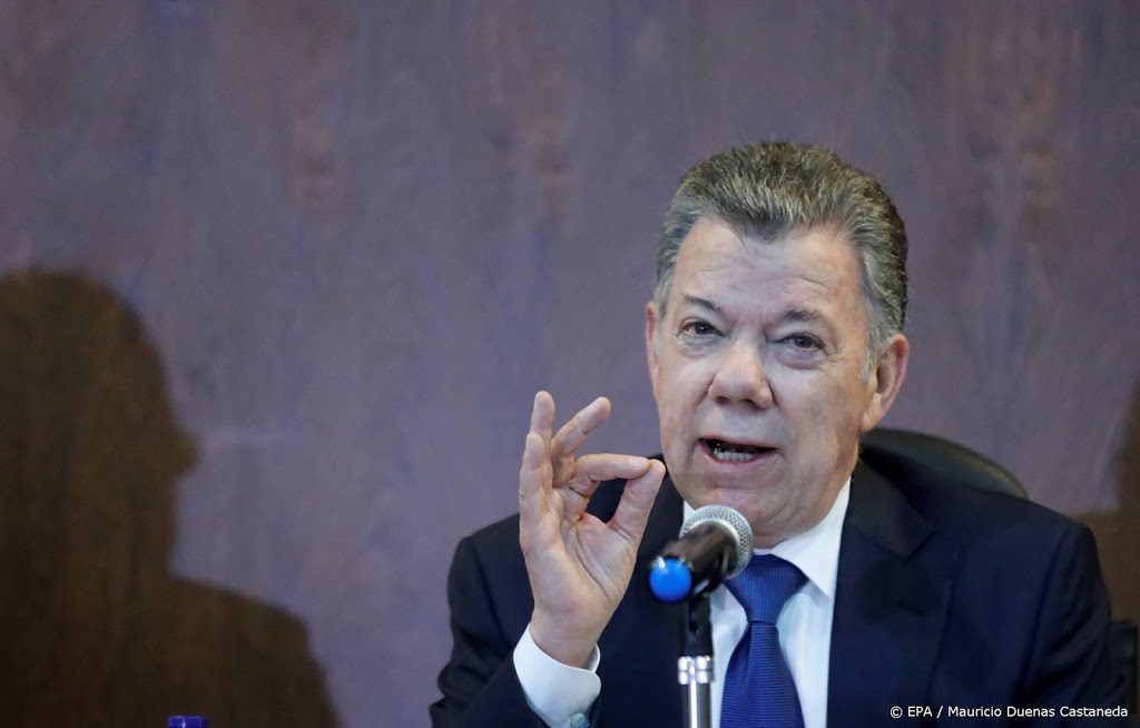 Oud-president Colombia vraagt vergiffenis voor executies leger