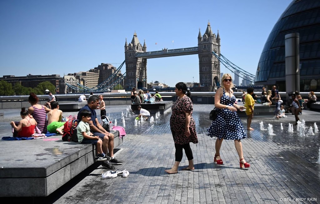 'Londen stelt opheffen laatste coronaregels maand uit'