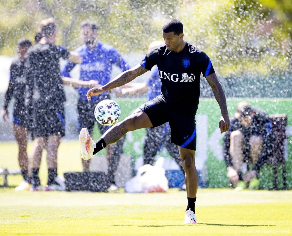 Wijnaldum dacht lang dat hij naar Barcelona zou gaan