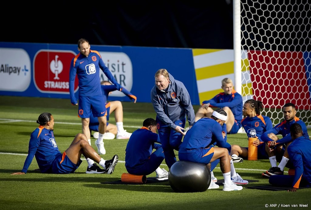 Koeman praat op EK niet meer over De Jong en Koopmeiners
