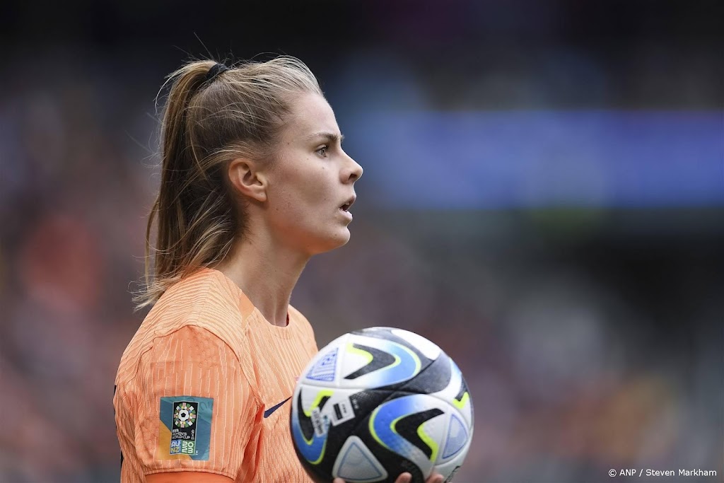 Ook Pelova valt langdurig weg bij Oranjevrouwen met knieblessure