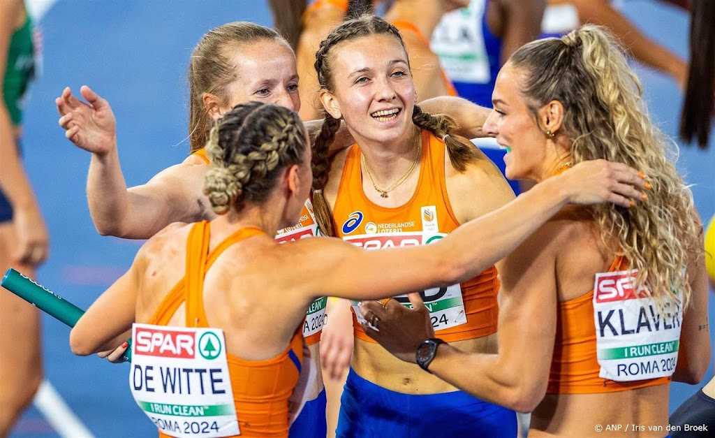Bol trots op alle estafettevrouwen: met zijn zevenen op podium 