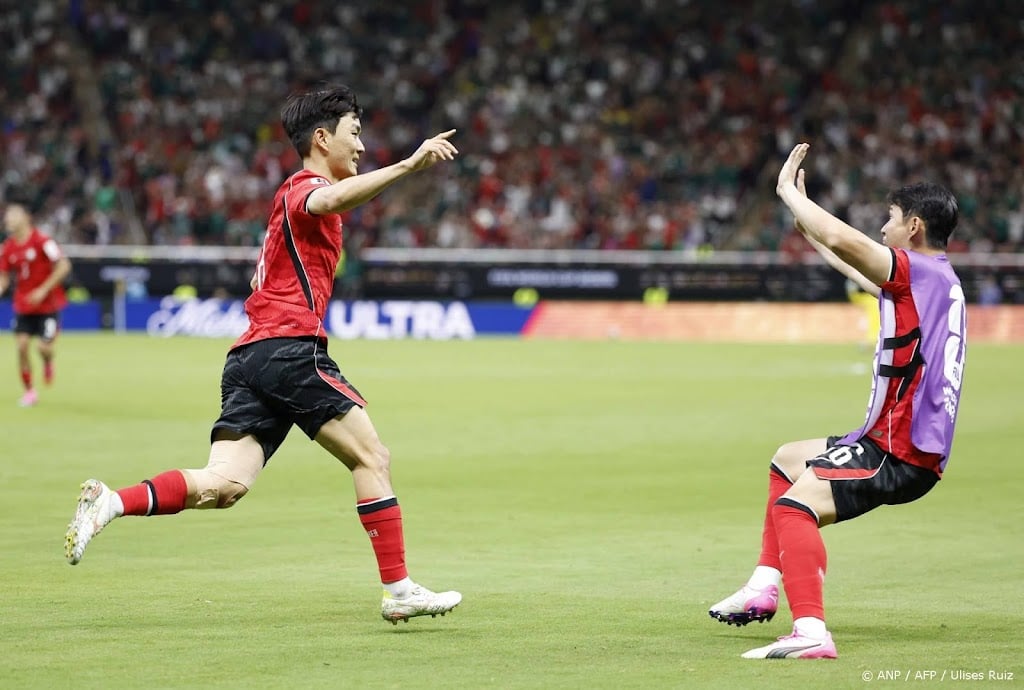 Feyenoorder Hwang bescheiden na hoofdrol bij WK-zege Zuid-Korea