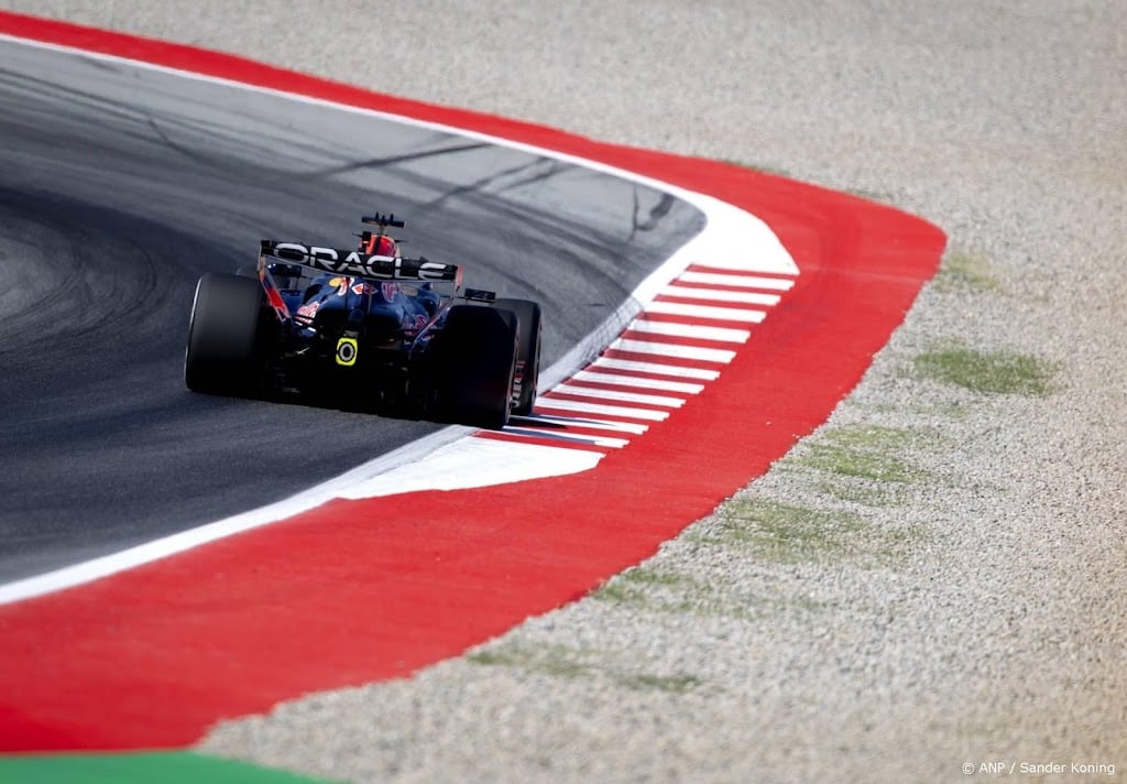 Verstappen rijdt zesde tijd in tweede vrije training Barcelona