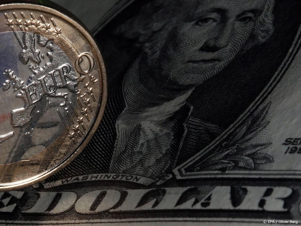 Euro nadert waarde van 1 dollar