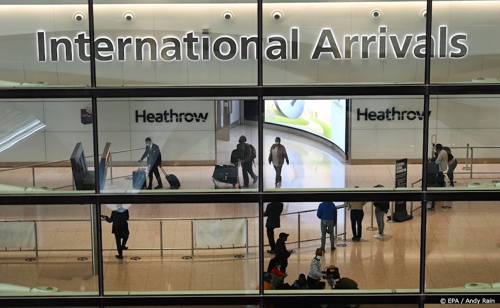 Londense luchthaven Heathrow beperkt aantal reizigers in zomer