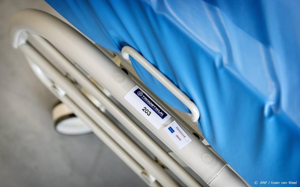 Aantal coronapatiënten in ziekenhuizen stijgt tot ruim duizend
