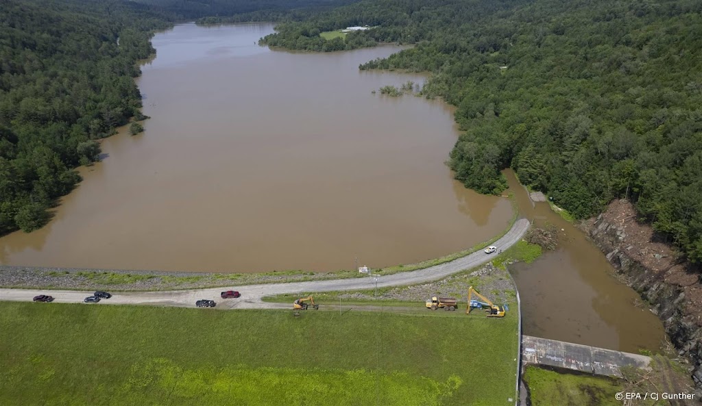 Stuwdam dreigt te barsten door overstromingen in noordoosten VS
