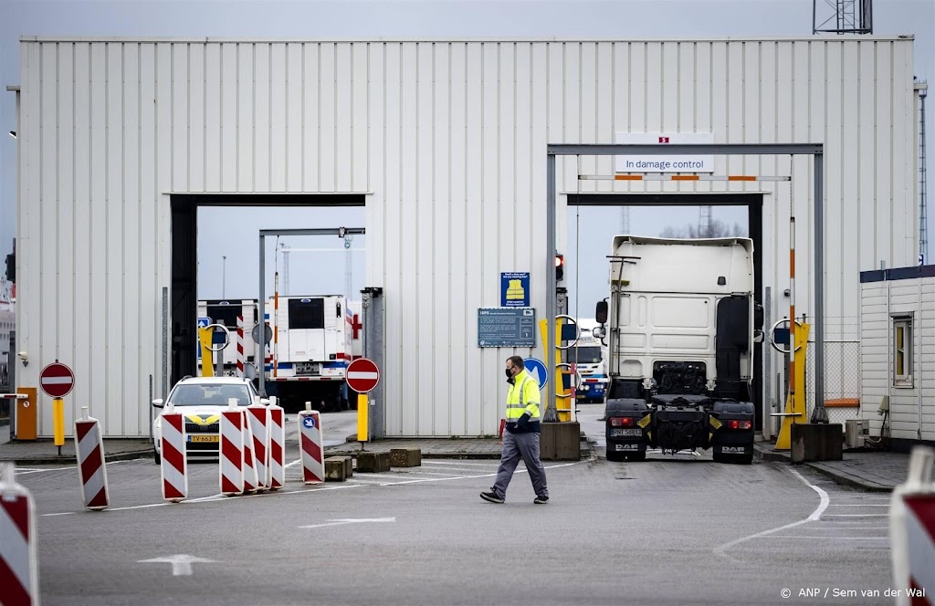 Nederlandse export groeit met bijna 1 procent in mei