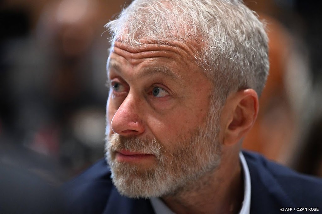 Bron: Abramovitsj vindt EU-sancties politiek gemotiveerd