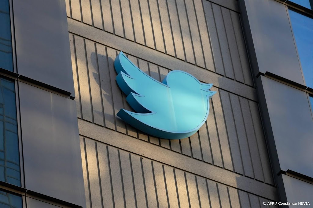 Claim: Twitter moet ontslagen personeel nog half miljard betalen
