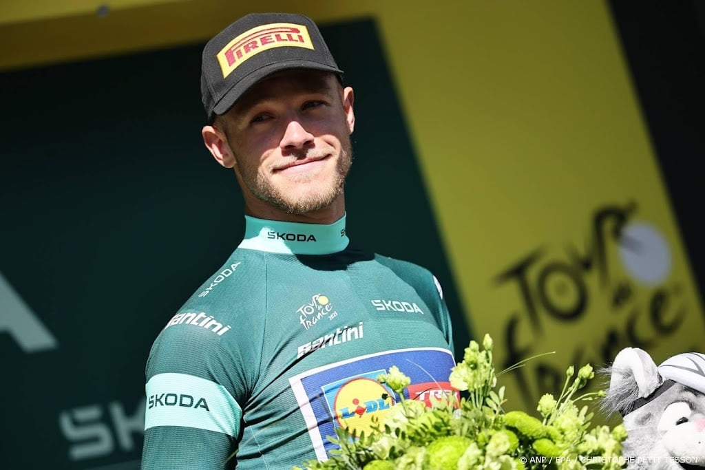 Italiaan Milan sprint naar zege in achtste etappe Tour de France
