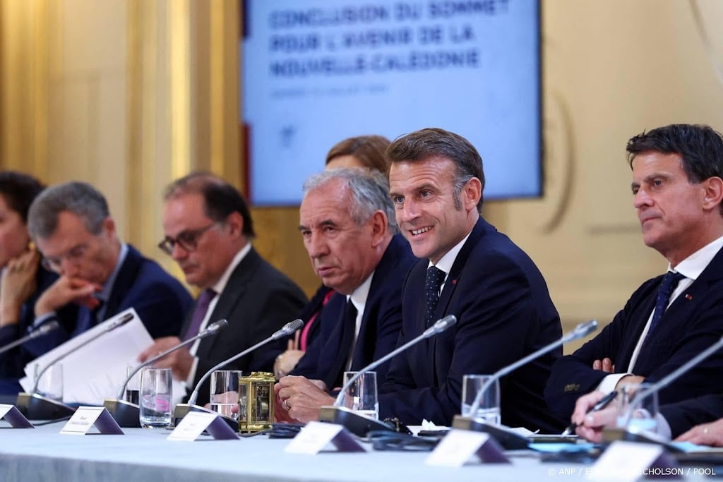 Nieuw-Caledonië wordt staat binnen Frankrijk
