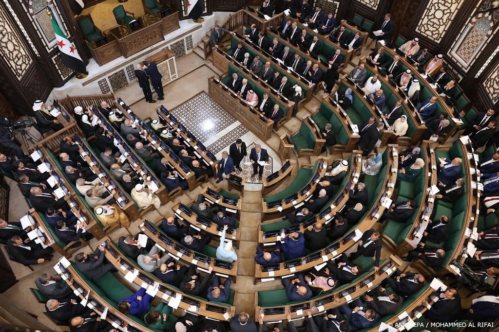 Nieuw Syrisch parlement voor het eerst bijeen in Damascus