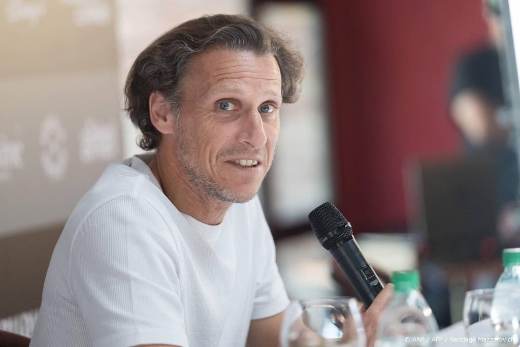 Forlán interim-bondscoach van Uruguay
