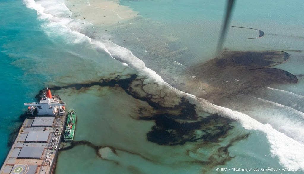 Meeste olie uit gestrand schip bij Mauritius weggehaald