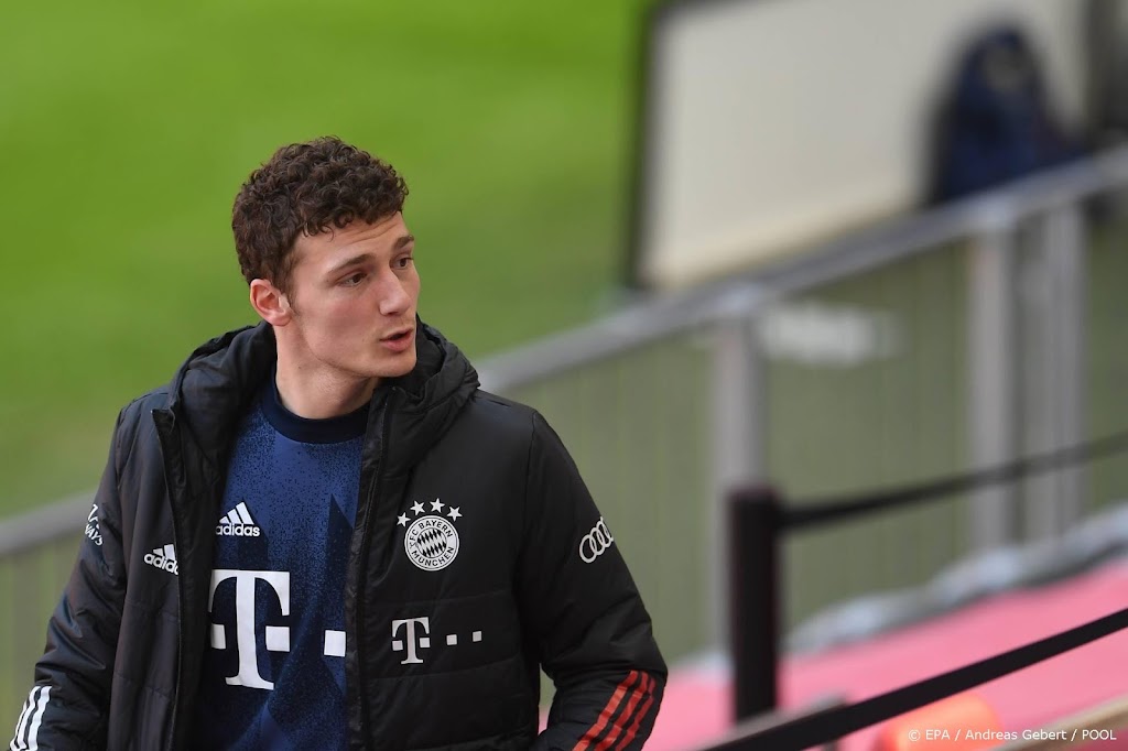 Fransman Pavard mist openingsduel Bayern wegens enkelblessure
