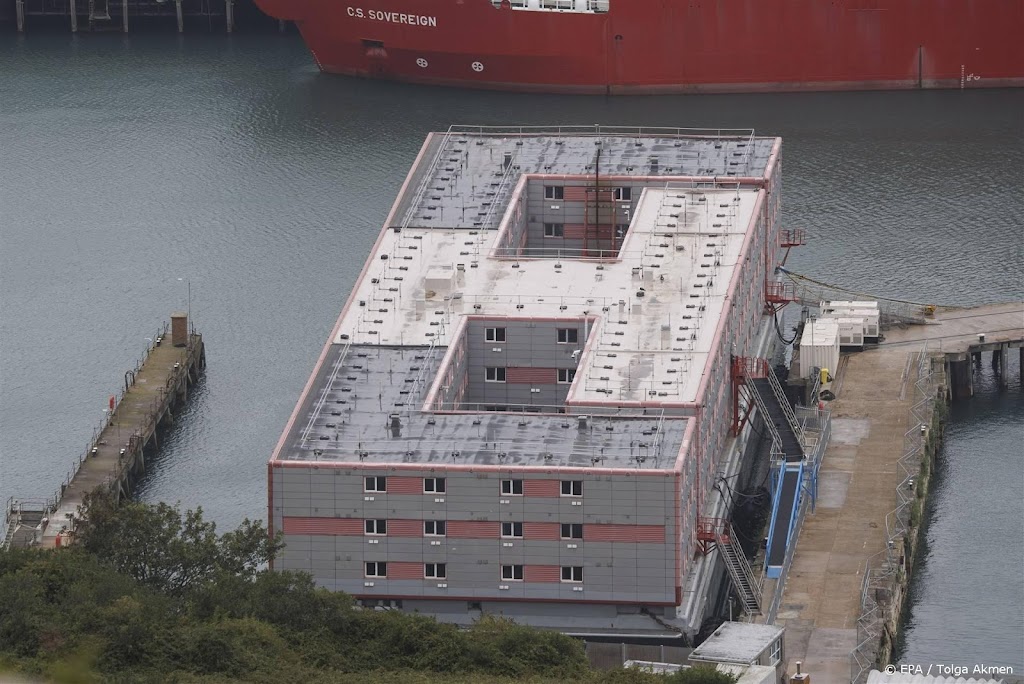 Legionella aangetroffen op Engelse opvangboot voor migranten 