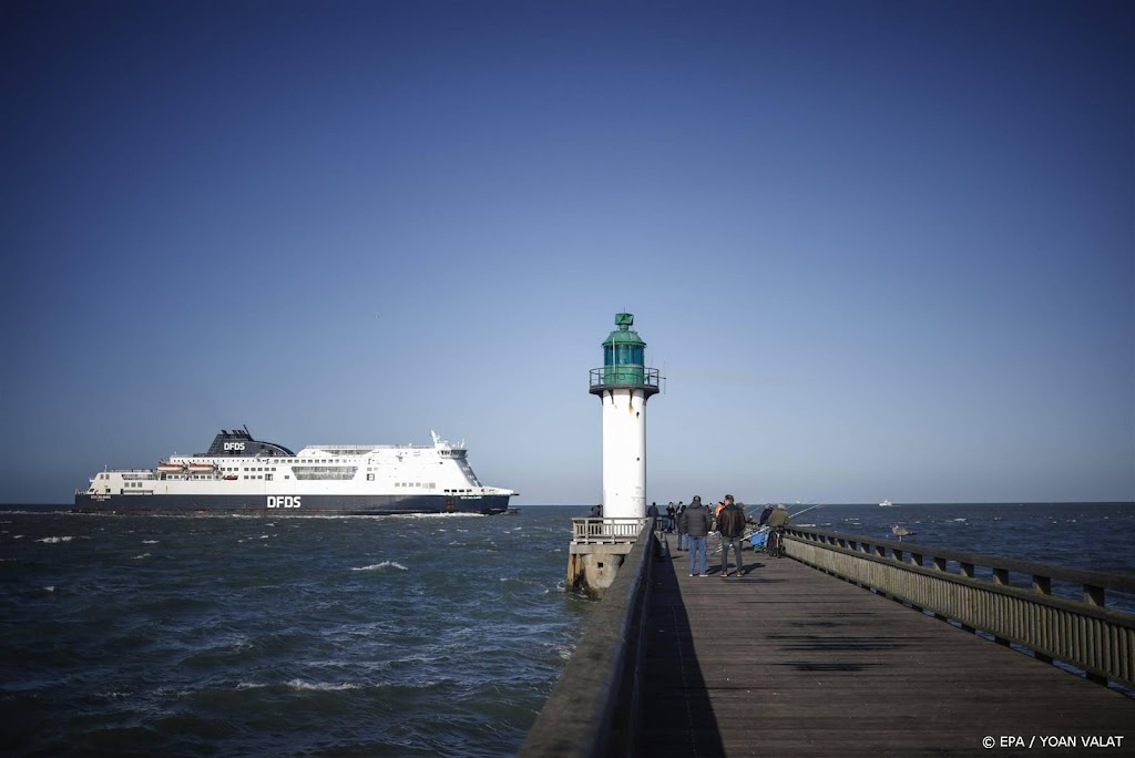 Zeker zes migranten verdronken bij oversteek Kanaal