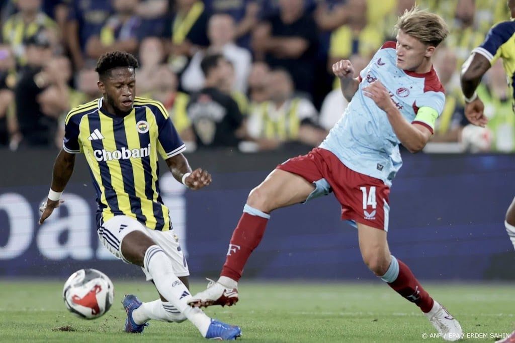 Feyenoorder Steijn baalt van gemiste kansen tegen Fenerbahçe 