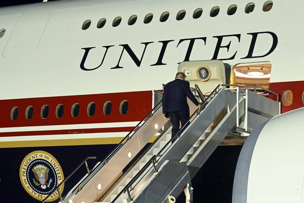 Trump bevestigt vliegtuigwissel in Turkije