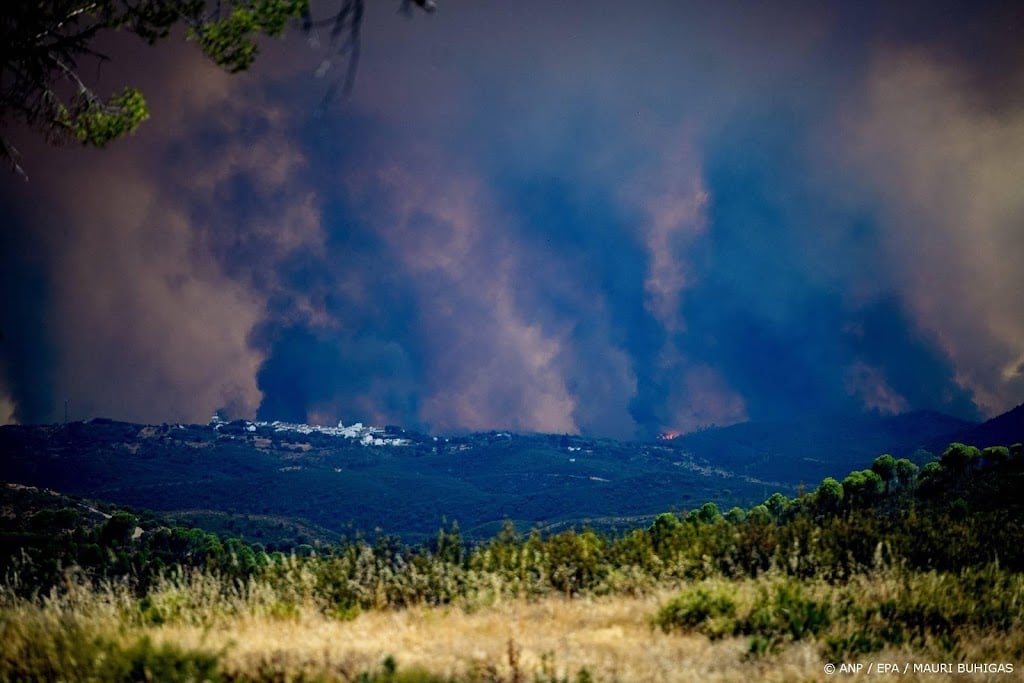 Grote natuurbrand bij Sevilla aanzienlijk minder hevig