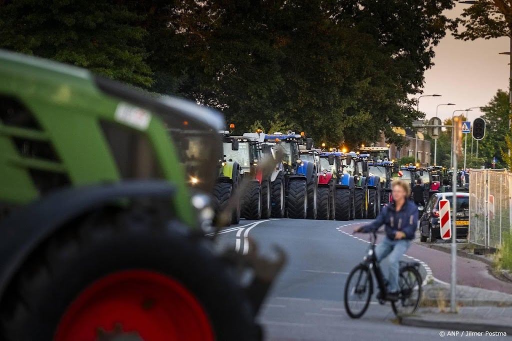 Boeren demonstreren in Meppel en Ede