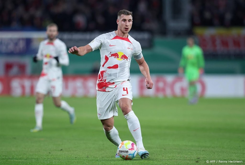 RB Leipzig-aanvoerder Orban loopt zware knieblessure op