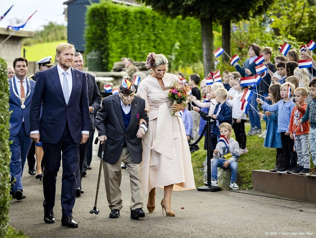 Ceremonie voor nationale start 80 jaar vrijheid begonnen in Mesch