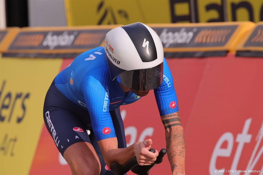 Italiaanse wielerploeg wint gemengde aflossing op EK
