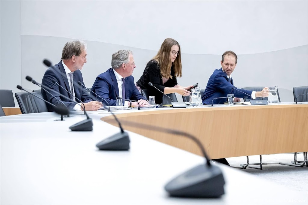  Staatssecretaris: fiscus mag waarschuwen bij schijnconstructies