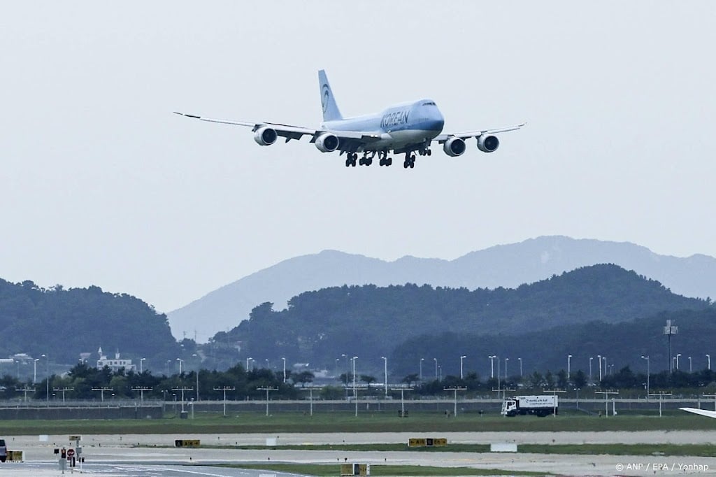 Vliegtuig met in VS opgepakte Zuid-Koreanen geland in Zuid-Korea