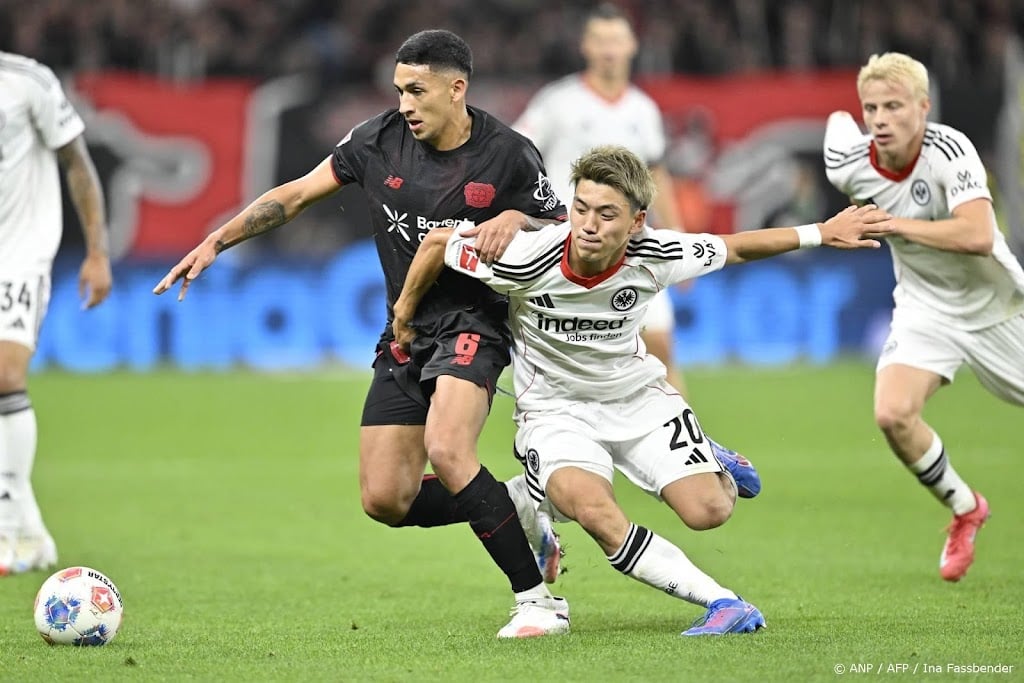 Bayer Leverkusen verslaat Eintracht Frankfurt na ontslag Ten Hag