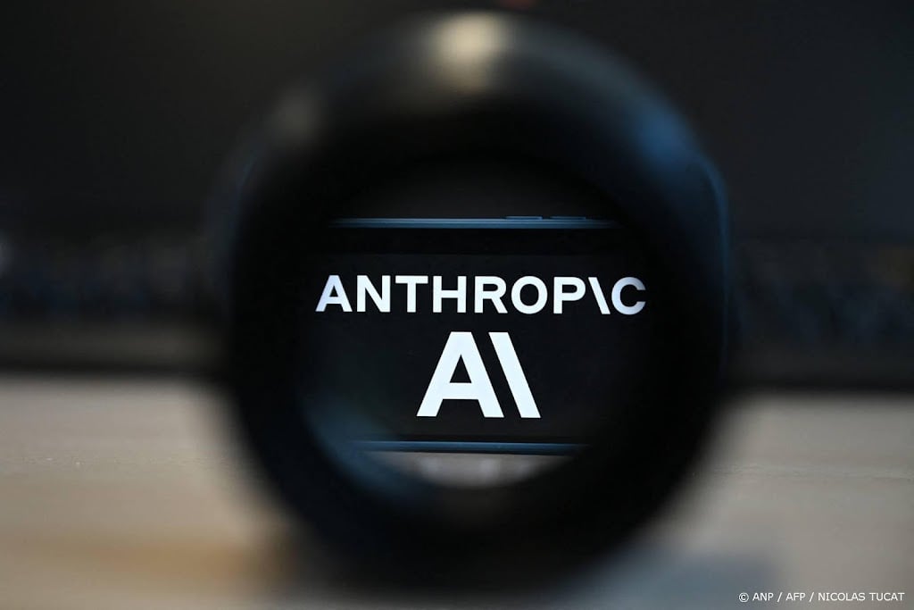 Anthropic-topman roept op ontwikkeling AI-modellen te vertragen